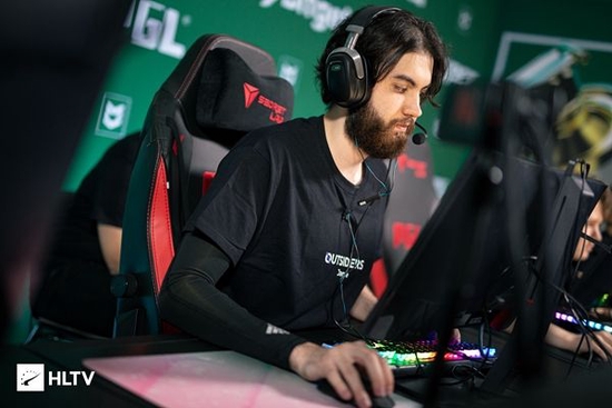 三角洲行动烽火杯总决赛冠军专访揭示电竞新体验